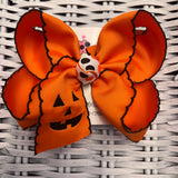 Jack-O-Lantern Embroidered Halloween Moonstitch Bow